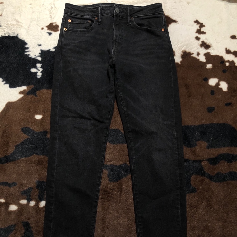 American Eagle men’s athletic jeans (28x28)